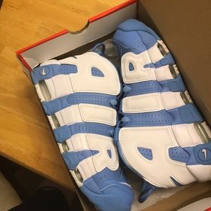 Nike Air More Uptempo